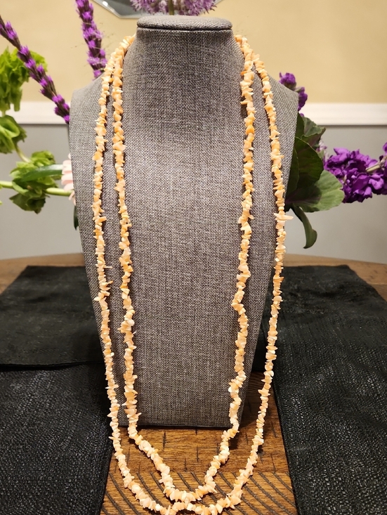 Jewelry - Delicate Peach Shell Chip Necklace - Women Jewelry